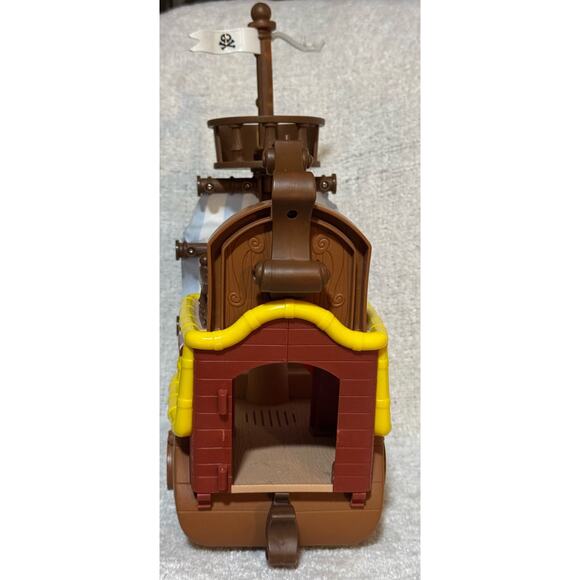 Disney 2011 Jake’s Musical and Talking Pirate Ship Jake& Neverland Pirates - Picture 4 of 4